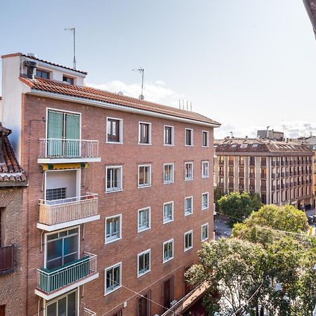 Elegant 1 Bedroom Apartment In The Heart Of Centro Madrid Exterior photo